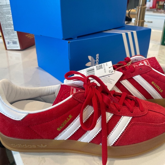 Shoes - Gazelle scarlet adidas shoes